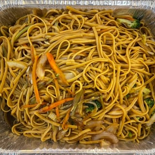 Group Options: Veggie Lo Mein 