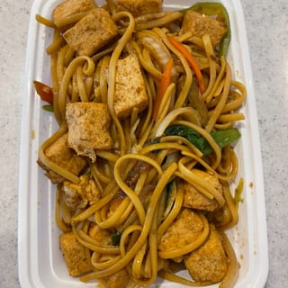 Tofu Lo Mein